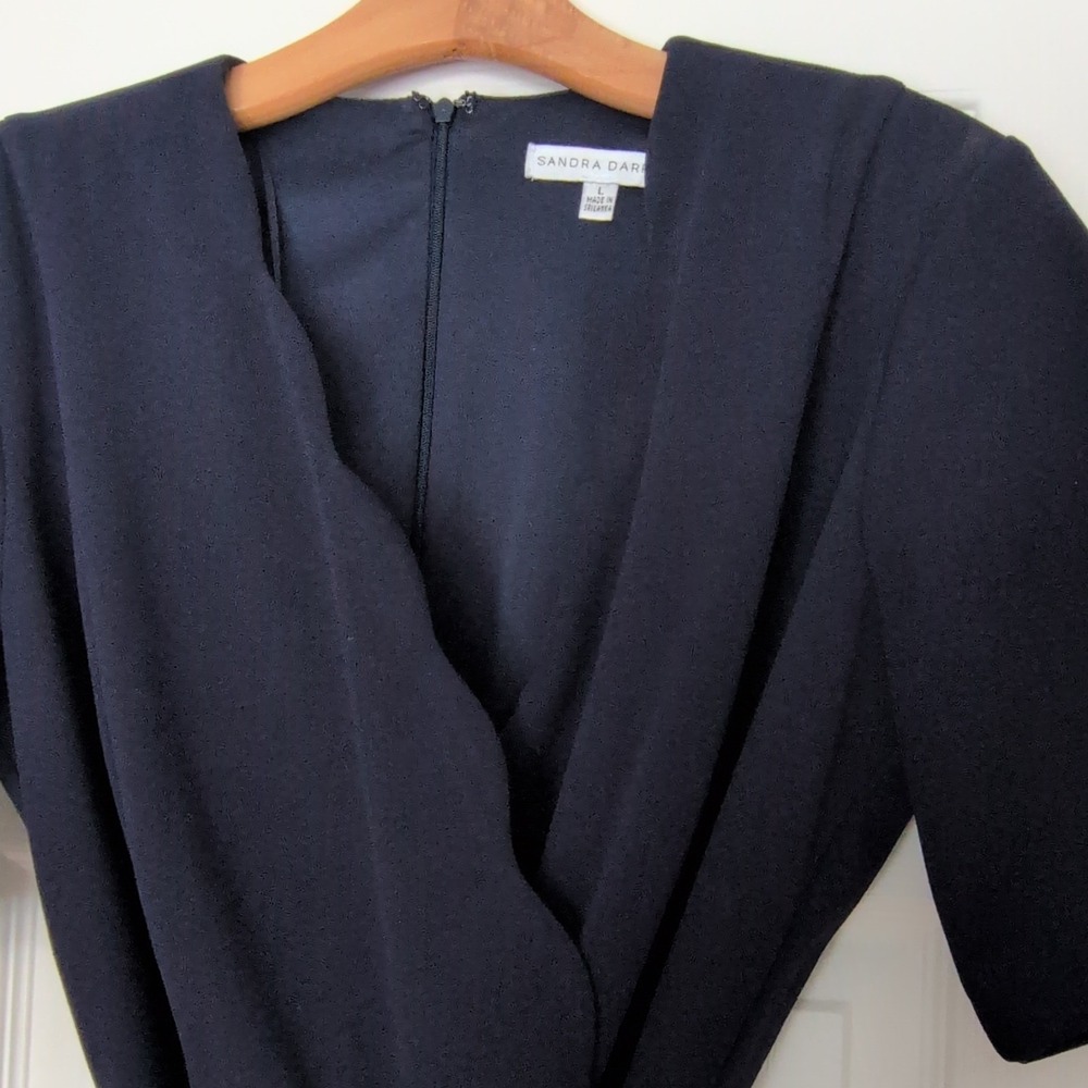 Sandra Darren navy wrap romper Long v neck short‎ sleeve tie waist - Picture 5 of 5